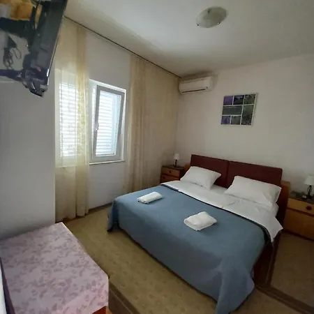 Πανσιόν Dubrovnik Rooms