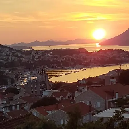Πανσιόν Dubrovnik Rooms 3*