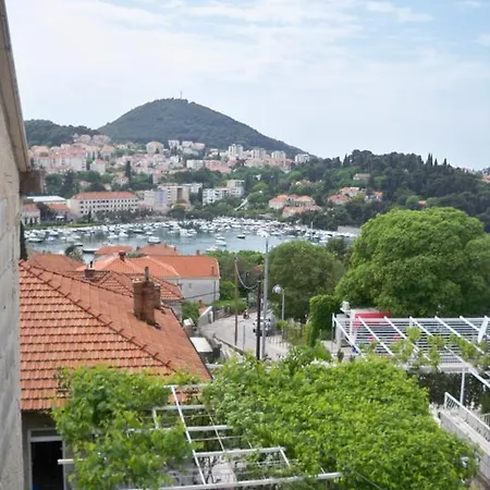 Dubrovnik Rooms בית הארחה