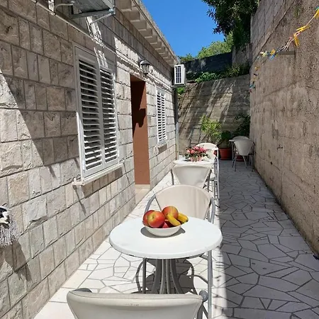 Dubrovnik Rooms 3*